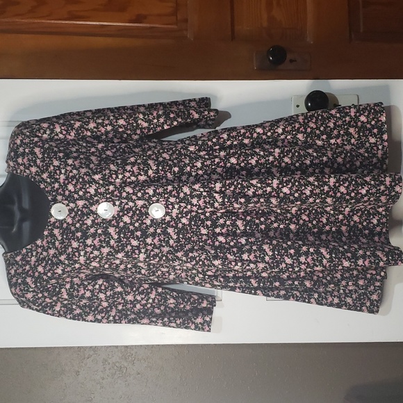 Rabbit Designs Dresses & Skirts - 90's Vintage floral dress three quarter sleeves Made in U.S.A